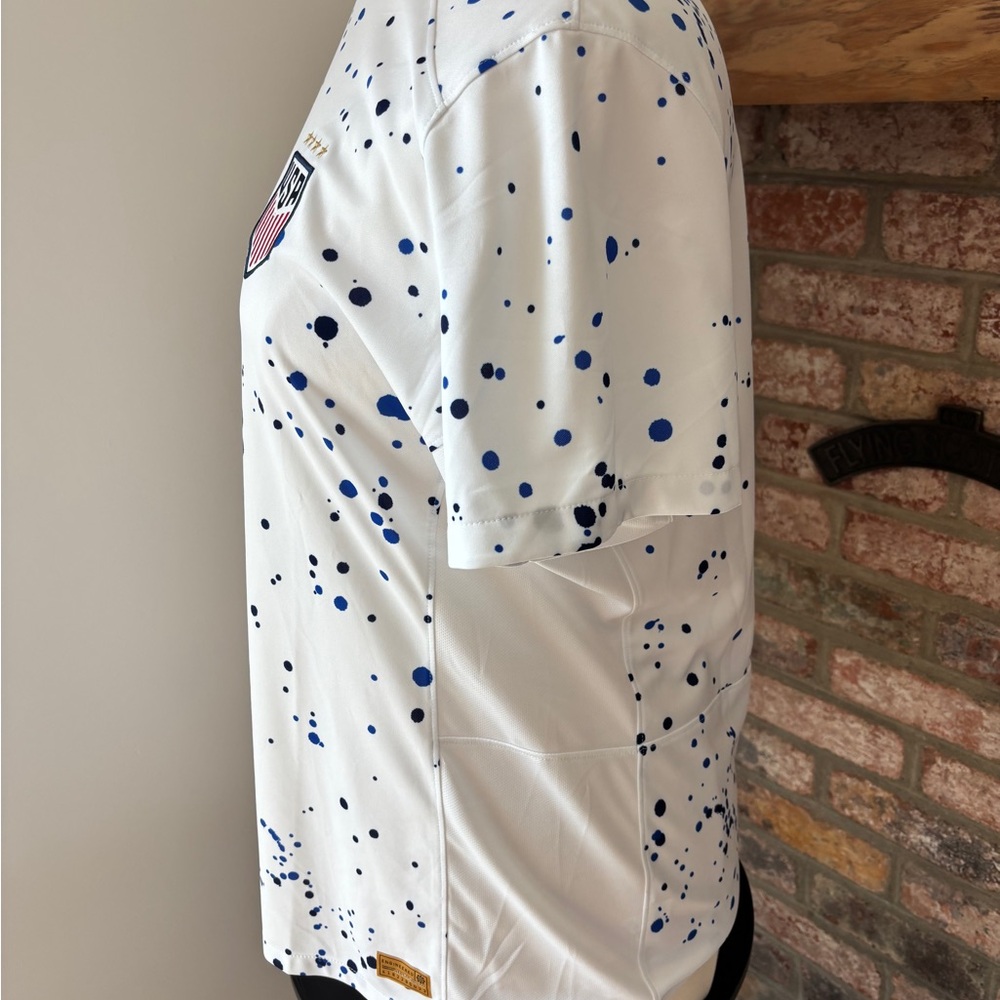 Nike USA White and Blue Speckle Jersey - Picture 2 of 5